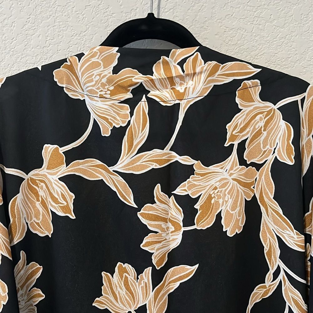 Maison Du Soir Floral Kimono Robe, Black And Gold… - image 7